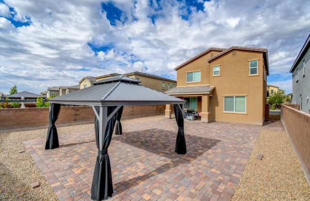 Gated Community Living in Tule Springs! Gallery 3
