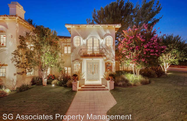 5623 South Rim St. Gallery 3