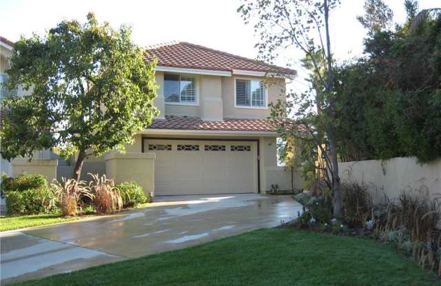 24701 Via Del Llano - 24701 Vía Del Llano, Calabasas, CA 91302