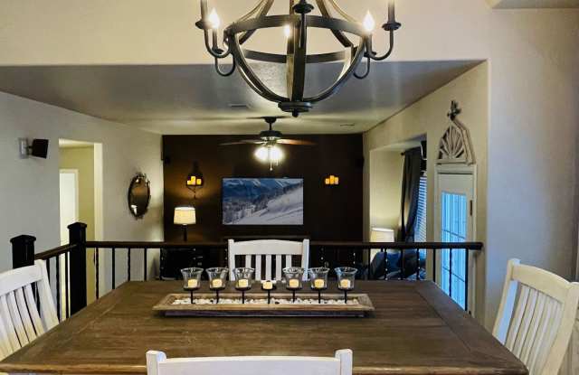 4 Bedroom 4 Bath available June 6th in Highlands Ranch!! photos photos