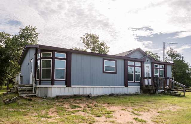 3bed/2bath Mobile Home Available in Noble That Sits on 40 Acres! photos photos