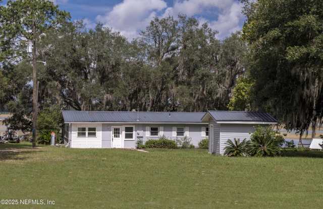 5557 CO RD 352 photos photos