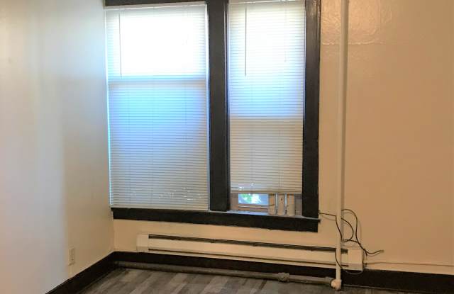 1810 15th Ave - 1810 15th Avenue, Seattle, WA 98122