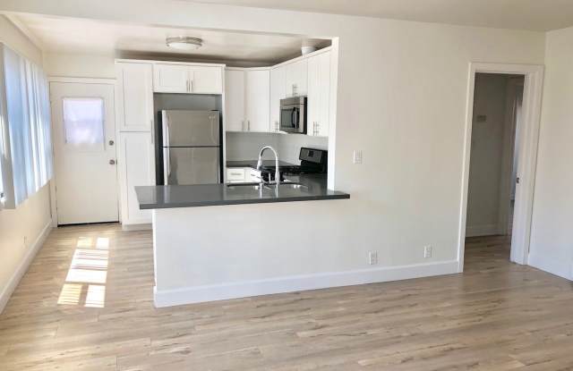 525 Indiana St photos photos