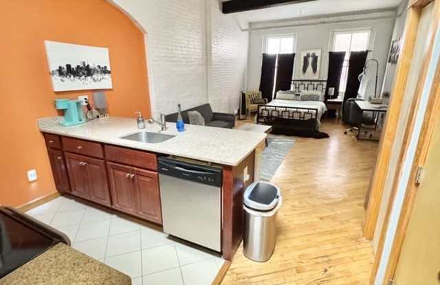 114 Virginia St photos photos