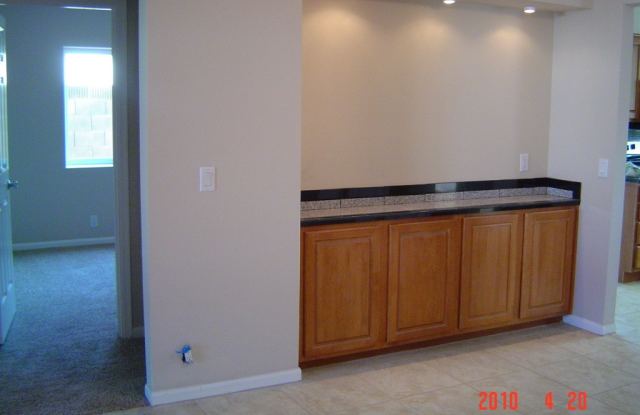6617 S MARILYN ANN Drive Gallery 2
