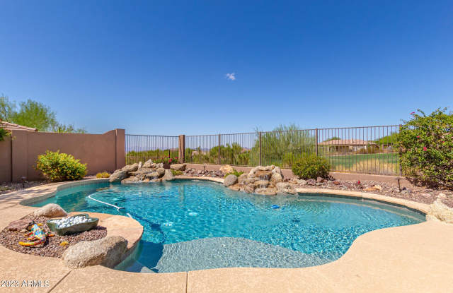42102 N LONG COVE Way Gallery 3