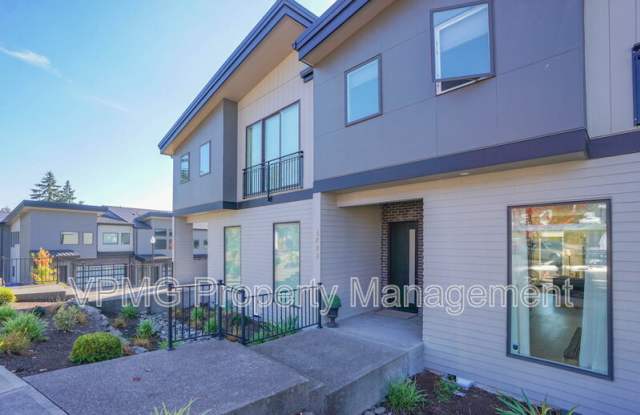 Boulder Ridge at Columbia Palisades Gallery 1