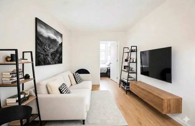 366 West 52nd Street photos photos