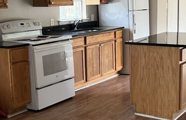 28381 Petes Highway photos photos