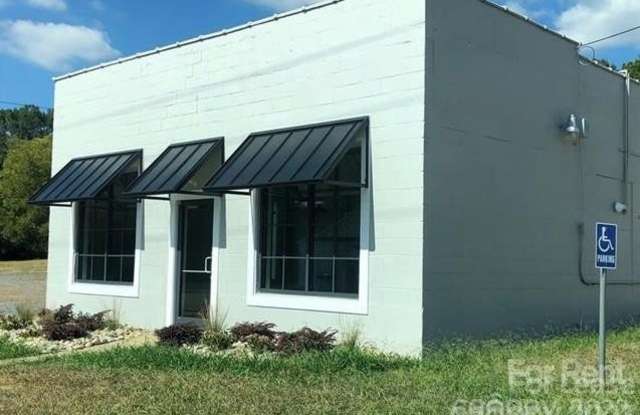 927 Main Street Gallery 2