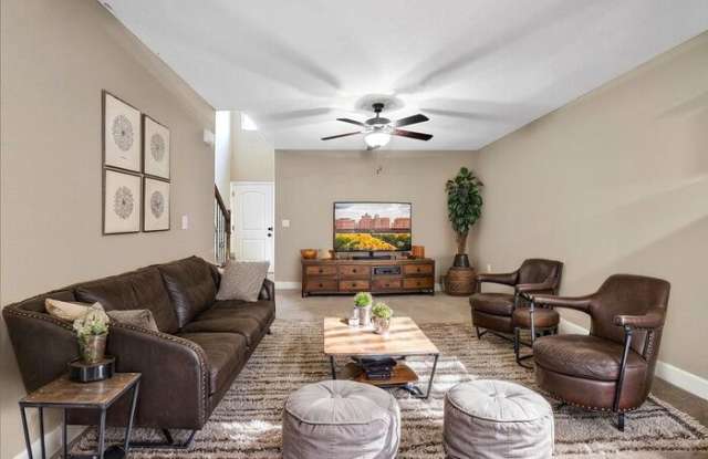 134 Barberry Lane - 134 Barberry Lane, Raymore, MO 64083