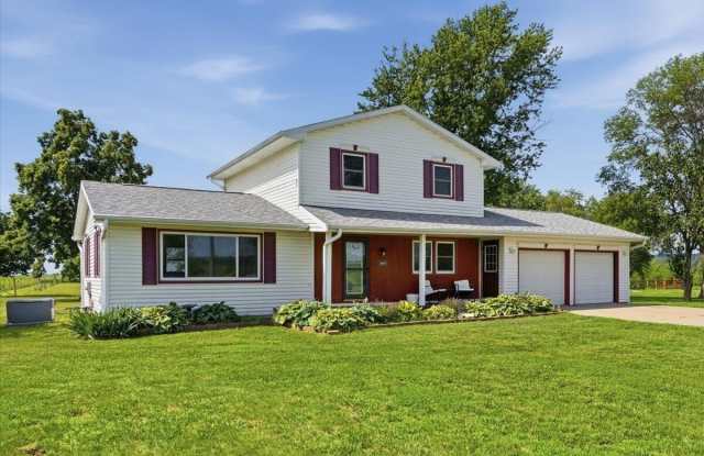 16689 Applewood Road Gallery 2