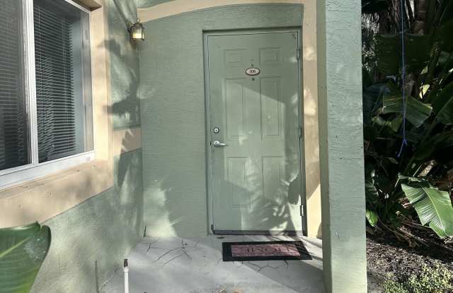 220 Crestwood Circle photos photos