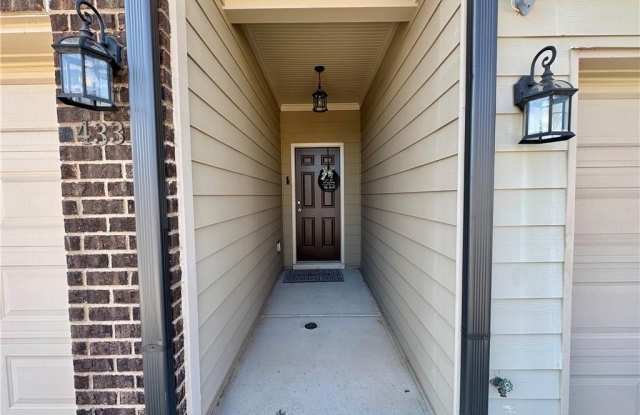 4331 Fulson Drive Gallery 2