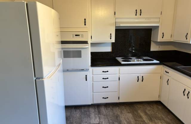 781 Humboldt Street photos photos