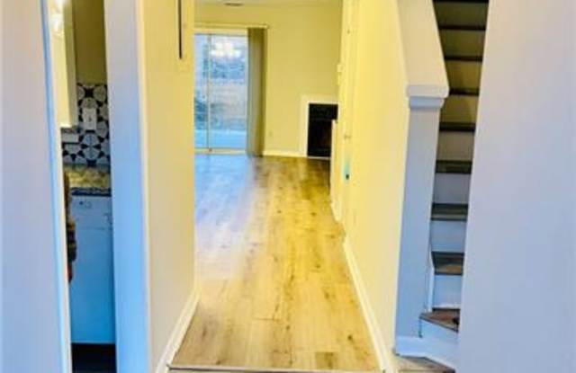 2805 Heathstead Place Gallery 3