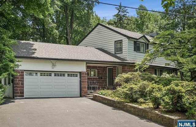 591 Edgewood Road photos photos
