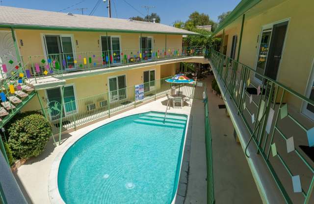 Plaza Apartments Gallery 3