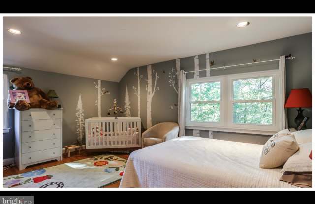 5746 CROSS COUNTRY BOULEVARD Gallery 2