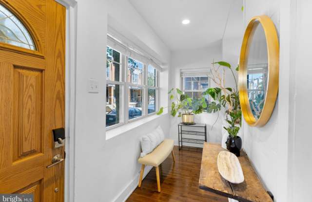 2418 S ORKNEY STREET Gallery 2