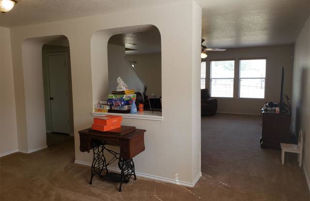 6502 Merlin Way Gallery 3