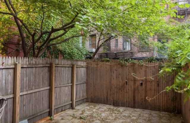 450 West 50th Street - 450 West 50th Street, New York City, NY 10019 450 West 50th Street - 450 West 50th Street, New York City, NY 10019