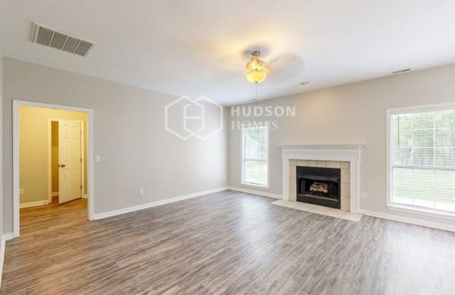 604 Forest Lakes Drive Gallery 4