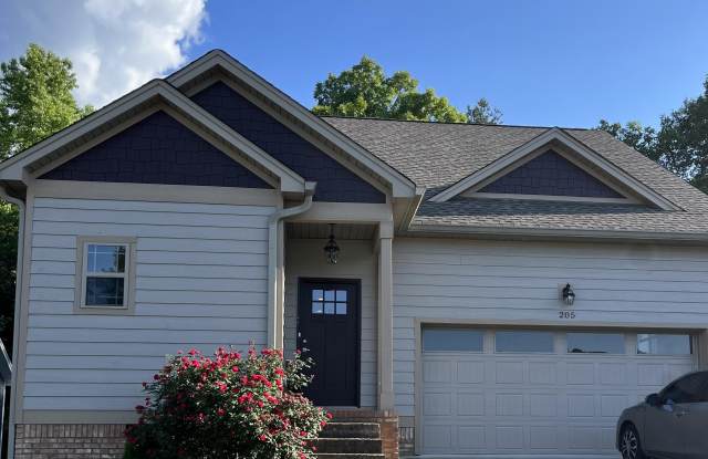 205 Courtland Crest Drive SW photos photos