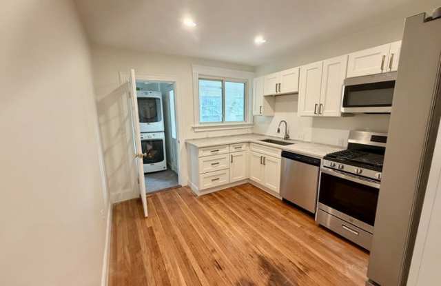 37 Rogers Park Avenue Gallery 4