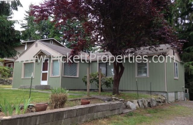 645 Northeast McWilliams Road - 645 Northeast Mcwilliams Road, Tracyton, WA 98311