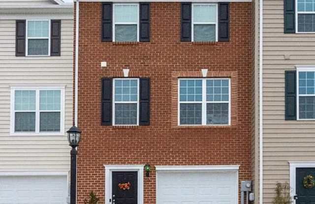 Modern 3 Bedroom, 2.5 Bath Townhome- Located in Gettysburg. Gallery 4