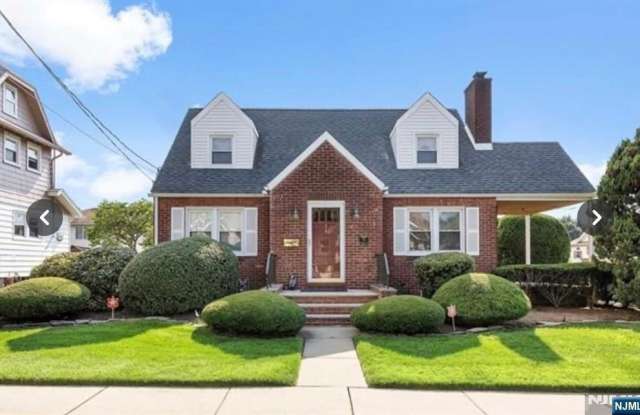 74 Rosemont Avenue photos photos