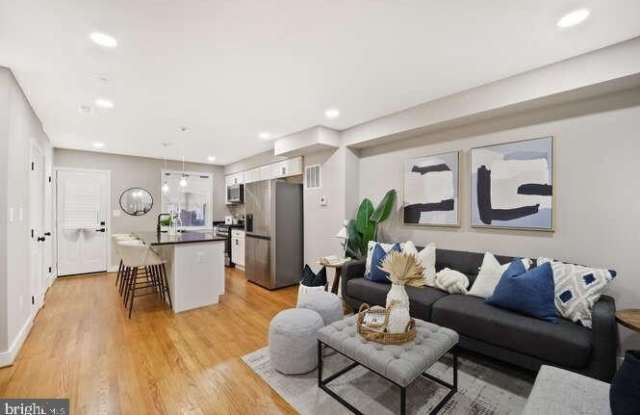 1632 RIDGE Place SE Gallery 3