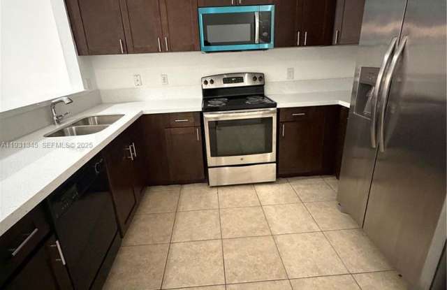 1415 NW 34th Way 1415, Lauderhill, FL 33311 photos photos