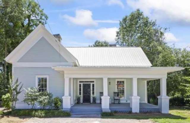 368 Benson - 368 Benson Street, Hartwell, GA 30643