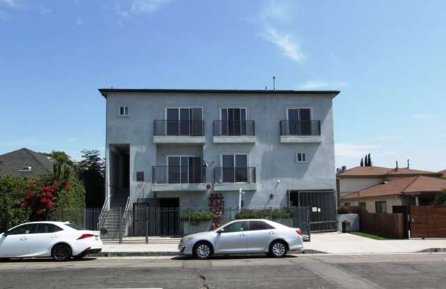 244 S Avenue 18 Gallery 2