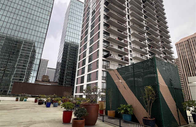 225 Queen Street unit: 16A photos photos