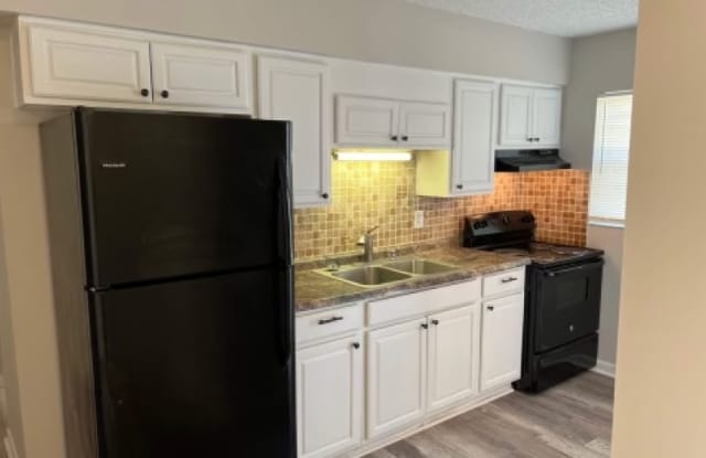 1325 Tom Watson Rd - 1325 Tom Watson Road, Crystal Lake, FL 33801