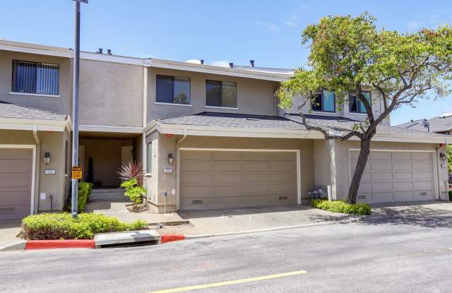 3BR/2.5BA Pet Friendly Marina Green Townhome with Pool & 2-Car Garage | YouTube Tour photos photos