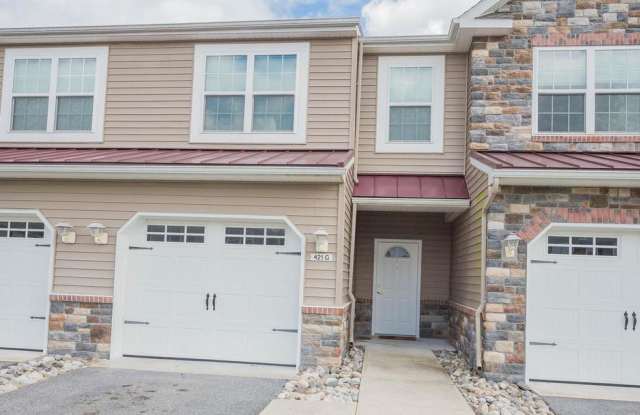 421 PARKVIEW CT #G Gallery 2