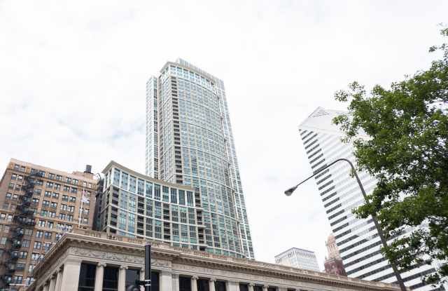 130 North Garland Court - 130 N Garland Ct, Chicago, IL 60602