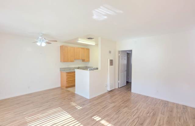2334 East Santa Fe Avenue - 4 Gallery 3