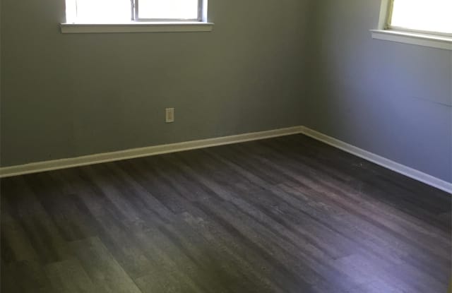 413 Pierce Street - 413 Pierce St, Denton, TX 76201