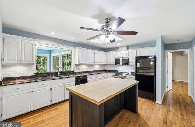 1249 MARRIOTTSVILLE Road Gallery 4
