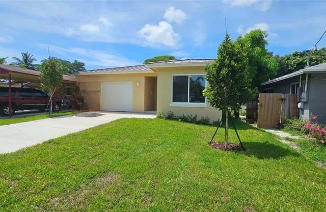 324 NE 34th St photos photos