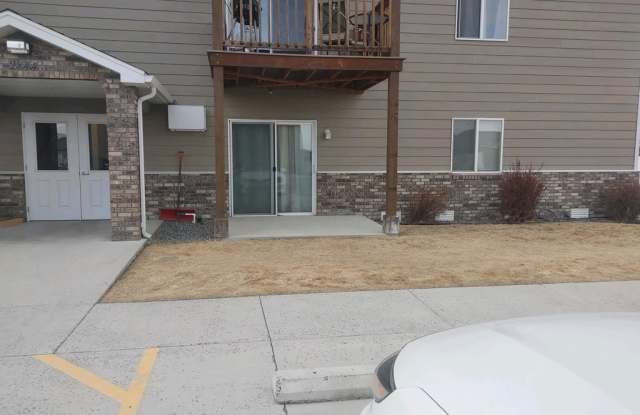 2844 Kent Ave photos photos