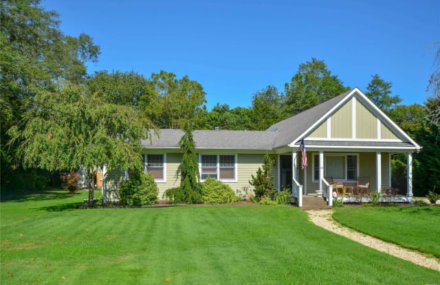 64 4th Street - 64 4th Street, Jamesport, NY 11970