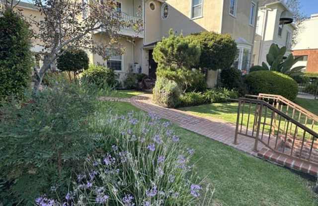 205 S Doheny Dr Gallery 1