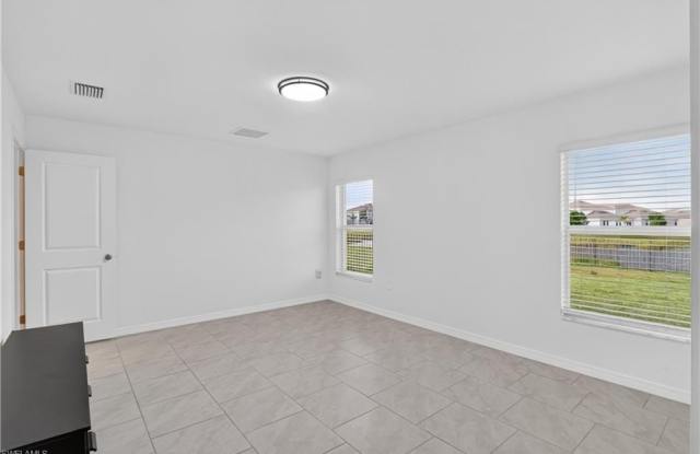 19814 Lavender Field Ct Gallery 4